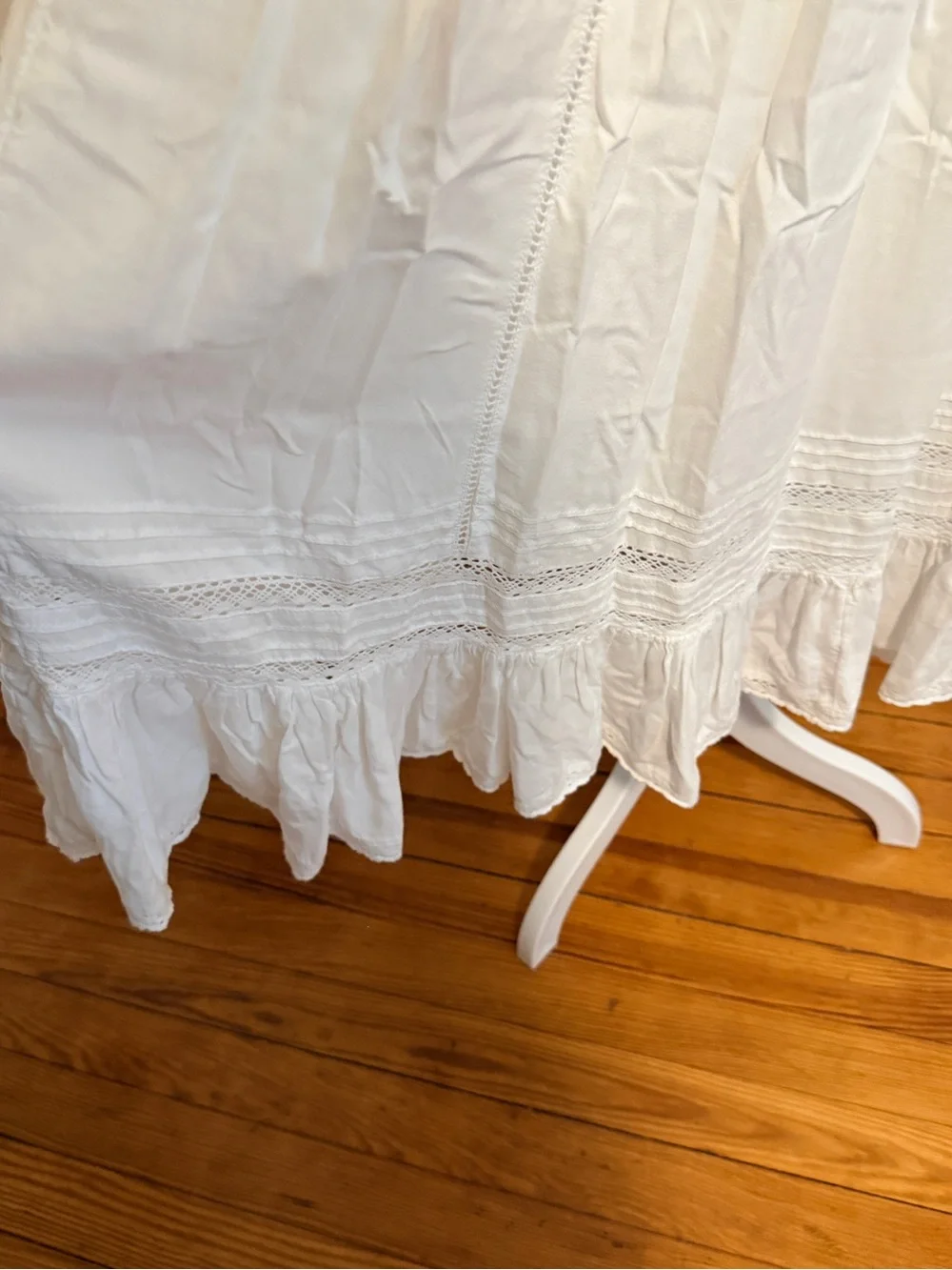 American Eagle | White Boho Tiered Maxi Skirt - Picture 4 of 10